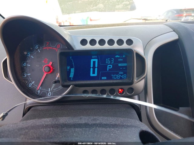 45119938 :رقم المزاد ، 1G1JA5SH3F4216890 vin ، 2015 Chevrolet Sonic Ls Auto مزاد بيع