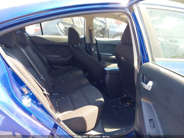 Продажа на аукционе авто 2017 Kia Forte Lx, vin: 3KPFK4A73HE060915, номер лота: 45119952