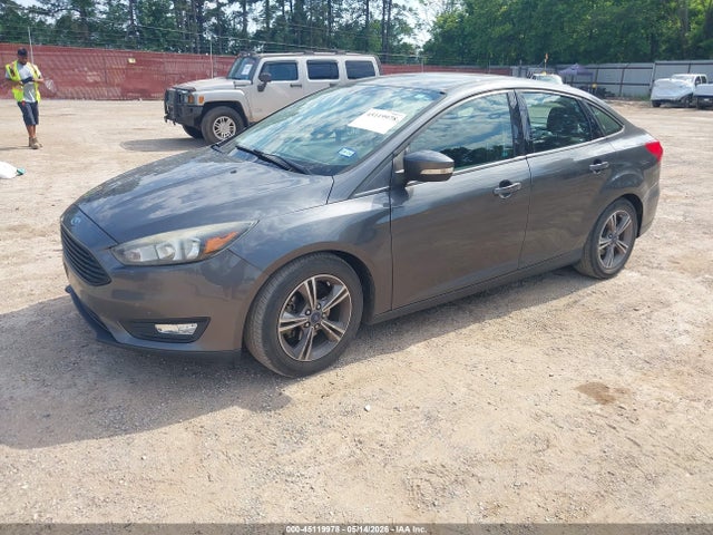 Ford FOCUS SE 2017 1FADP3FE7HL299553 Image 2