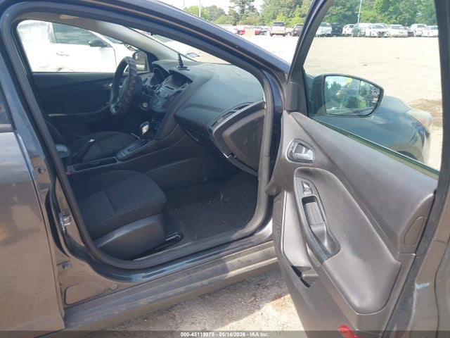 Ford FOCUS SE 2017 1FADP3FE7HL299553 Image 5