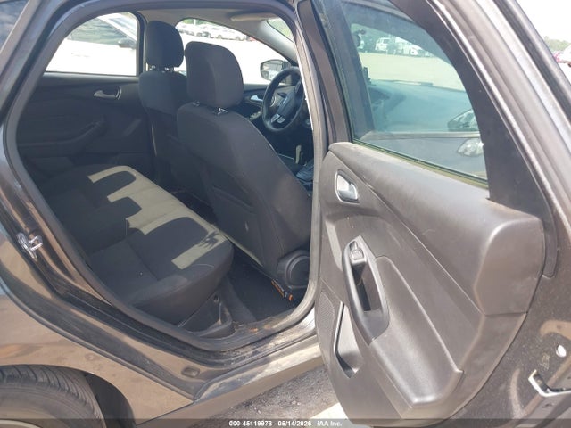 Ford FOCUS SE 2017 1FADP3FE7HL299553 Image 8