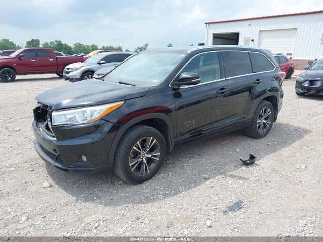 Продаж на аукціоні авто 2016 Toyota Highlander Xle V6, vin: 5TDJKRFH0GS327327, номер лоту: 45120050