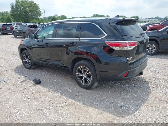 Продаж на аукціоні авто 2016 Toyota Highlander Xle V6, vin: 5TDJKRFH0GS327327, номер лоту: 45120050