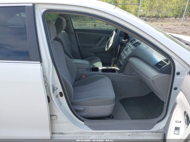 Продаж на аукціоні авто 2011 Toyota Camry, vin: 4T1BF3EK9BU724408, номер лоту: 45120060