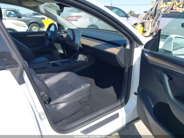 7SAYGDEE7PF740511 Tesla Model Y Awd/long Range Dual Motor All-wheel Drive