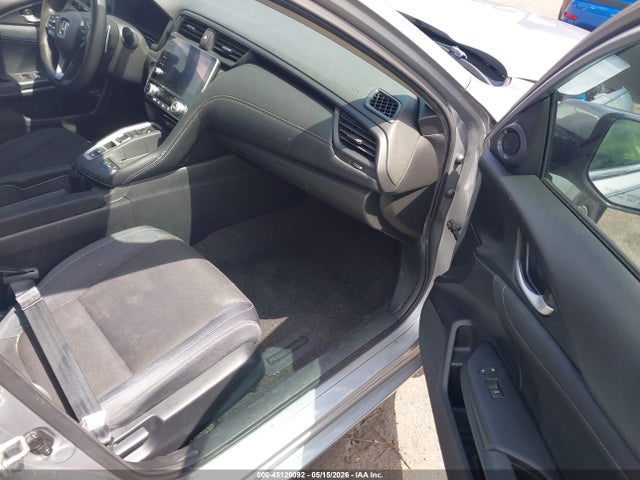 Продажа на аукционе авто 2019 Honda Insight Ex, vin: 19XZE4F50KE003669, номер лота: 45120092
