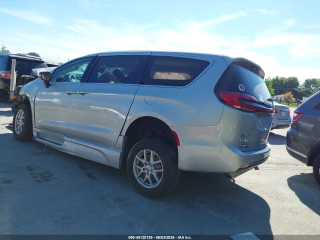 Aukcja sprzedaży 2024 Chrysler Pacifica Touring L, vin: 2C4RC1BG1RR145159, numer aukcji: 45120139