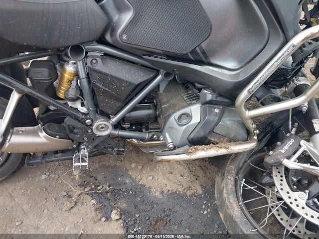 45120178 :رقم المزاد ، WB10M1303P6H16257 vin ، 2023 Bmw R 1250 Gs Adventure مزاد بيع