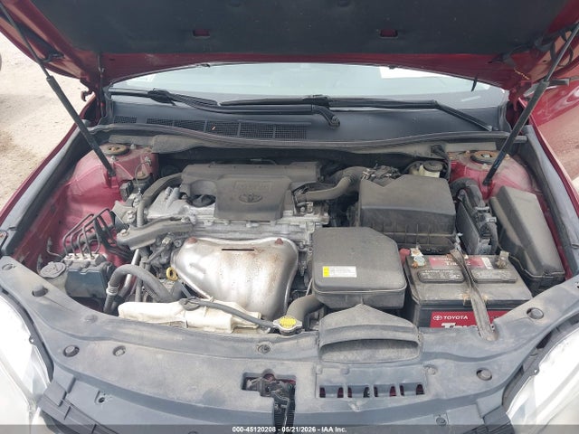 45120208 :رقم المزاد ، 4T1BF1FK0FU995186 vin ، 2015 Toyota Camry Se مزاد بيع