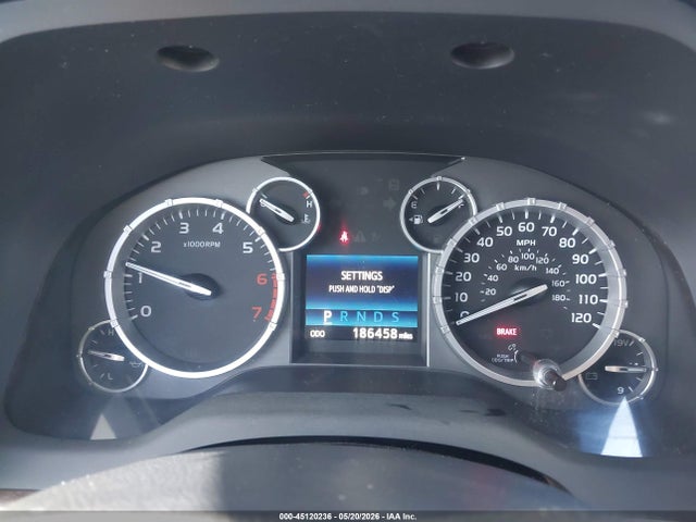 5TFHY5F13EX343084 Toyota Tundra Limited 5.7l V8