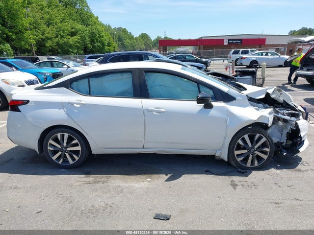 Продажа на аукционе авто 2021 Nissan Versa Sr Xtronic Cvt, vin: 3N1CN8FV5ML813023, номер лота: 45120238