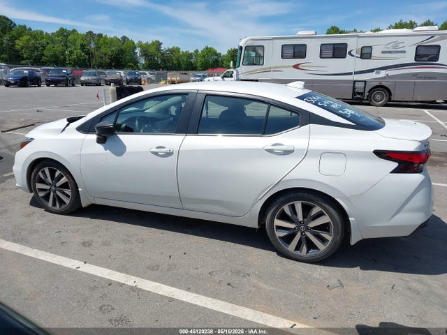 Продажа на аукционе авто 2021 Nissan Versa Sr Xtronic Cvt, vin: 3N1CN8FV5ML813023, номер лота: 45120238