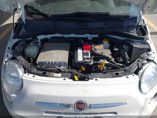 Fiat 500E BATTERY ELECTRIC 2017 3C3CFFGE6HT502921 Image 10