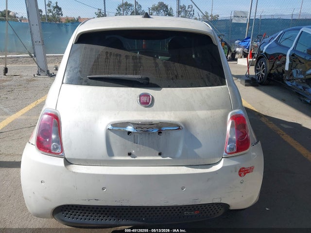 Fiat 500E BATTERY ELECTRIC 2017 3C3CFFGE6HT502921 Image 17