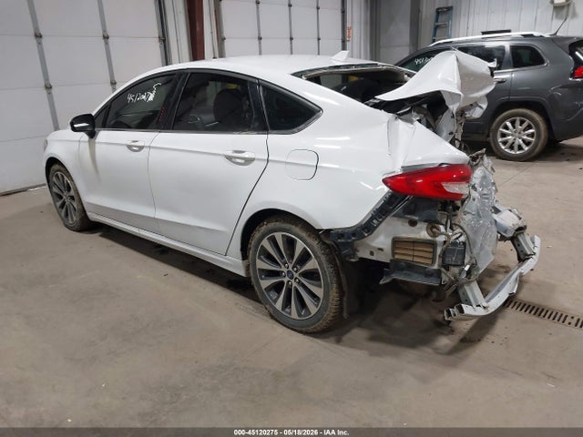 45120275 :رقم المزاد ، 3FA6P0T94KR264735 vin ، 2019 Ford Fusion Se مزاد بيع