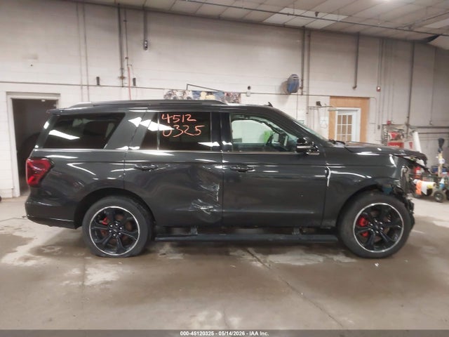 2022 Ford Expedition Limited მანქანა იყიდება აუქციონზე, vin: 1FMJU2AT3NEA31424, აუქციონის ნომერი: 45120325