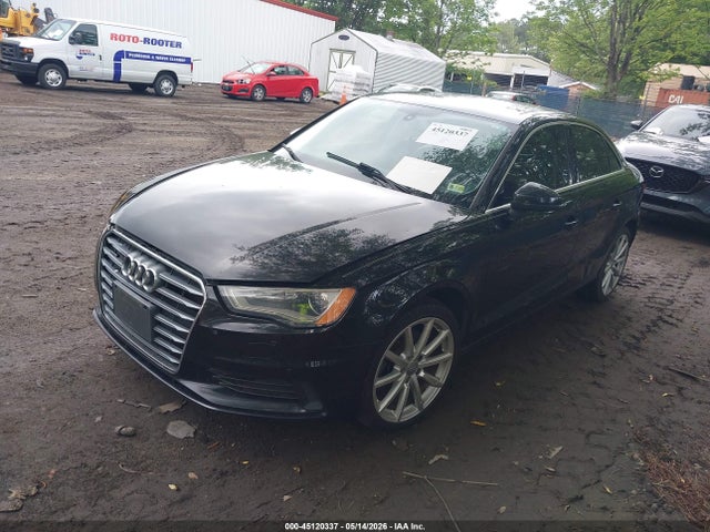 45120337 :رقم المزاد ، WAUEFGFF3F1003841 vin ، 2015 Audi A3 2.0t Premium مزاد بيع