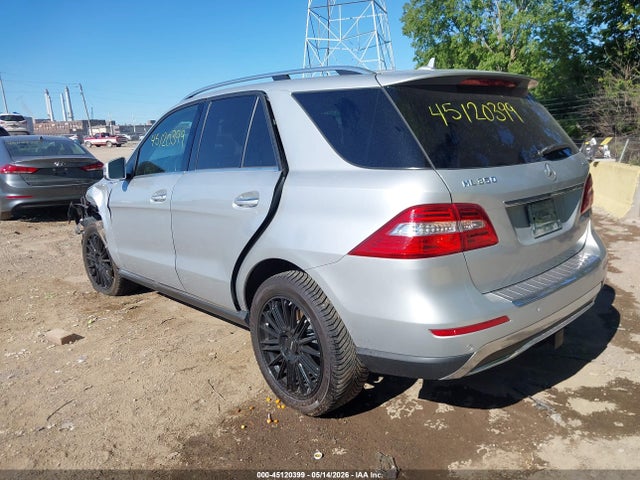 2014 Mercedes-benz Ml 350 4matic მანქანა იყიდება აუქციონზე, vin: 4JGDA5HB2EA371448, აუქციონის ნომერი: 45120399