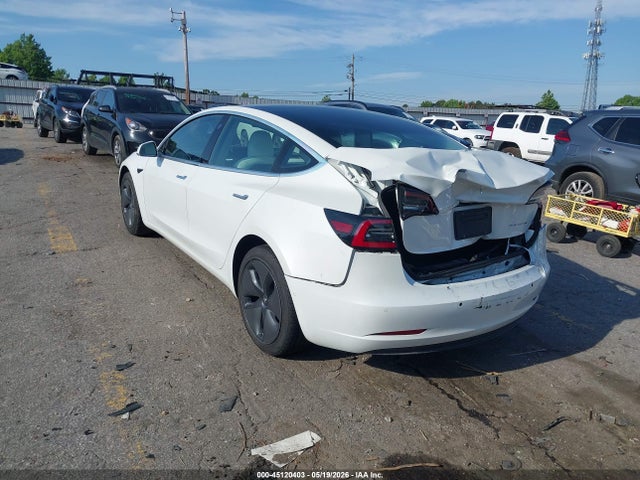 2019 Tesla Model 3 Long Range/performance მანქანა იყიდება აუქციონზე, vin: 5YJ3E1EB0KF513008, აუქციონის ნომერი: 45120403