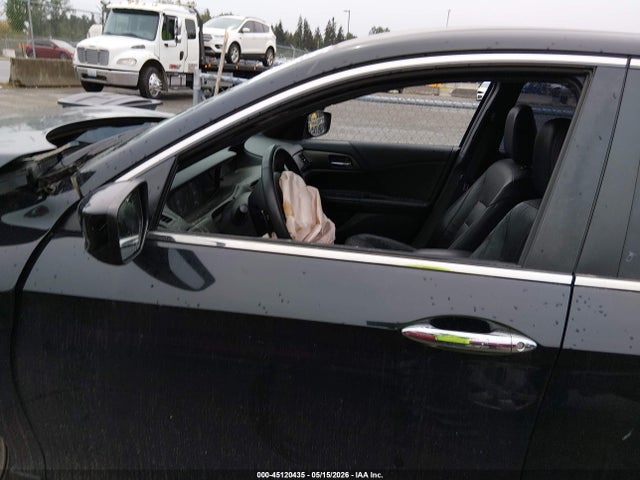 1HGCR2F17HA068124 Honda Accord Sport Se