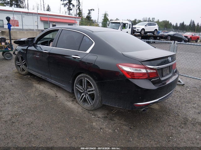 1HGCR2F17HA068124 Honda Accord Sport Se