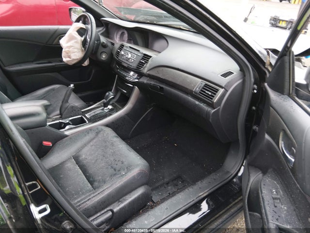 1HGCR2F17HA068124 Honda Accord Sport Se