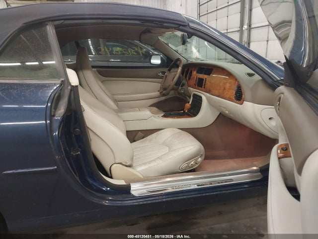 2000 Jaguar Xk8 მანქანა იყიდება აუქციონზე, vin: SAJJA42C0YNA02804, აუქციონის ნომერი: 45120451