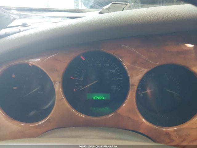 2000 Jaguar Xk8 მანქანა იყიდება აუქციონზე, vin: SAJJA42C0YNA02804, აუქციონის ნომერი: 45120451