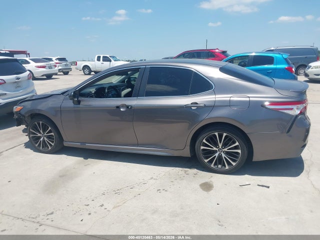 Toyota CAMRY SE 2018 4T1B11HK3JU128451 Image 14