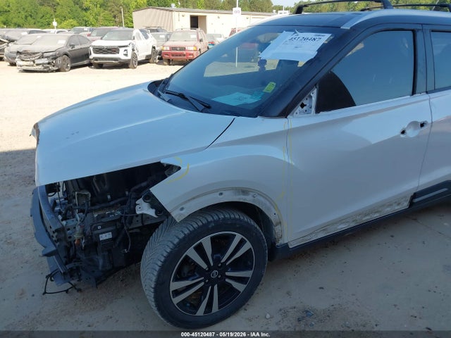 45120487 :رقم المزاد ، 3N1CP5CU4KL508744 vin ، 2019 Nissan Kicks Sr مزاد بيع