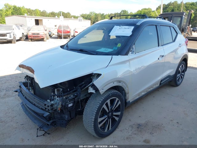 45120487 :رقم المزاد ، 3N1CP5CU4KL508744 vin ، 2019 Nissan Kicks Sr مزاد بيع