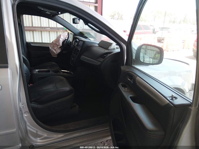 2017 Dodge Grand Caravan Gt მანქანა იყიდება აუქციონზე, vin: 2C4RDGEG1HR698193, აუქციონის ნომერი: 45120512