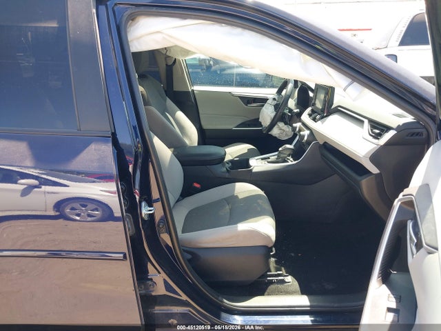 2022 Toyota Rav4 Xle მანქანა იყიდება აუქციონზე, vin: 2T3P1RFV5NW281010, აუქციონის ნომერი: 45120519