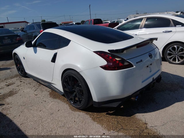 45120521 :رقم المزاد ، JN1AZ4EHXBM550904 vin ، 2011 Nissan 370z مزاد بيع