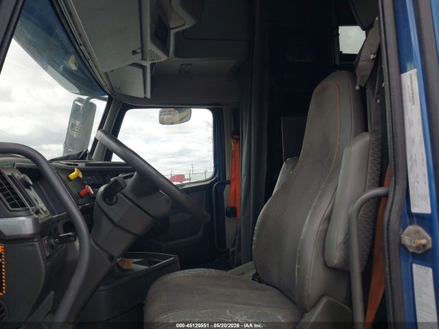 2019 Volvo Vnl მანქანა იყიდება აუქციონზე, vin: 4V4NC9EH3KN213860, აუქციონის ნომერი: 45120551