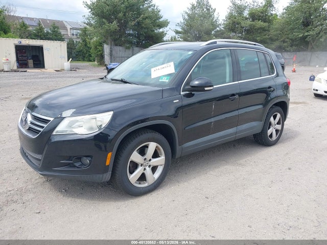 2010 Volkswagen Tiguan Wolfsburg Edition მანქანა იყიდება აუქციონზე, vin: WVGAV7AX8AW525585, აუქციონის ნომერი: 45120552