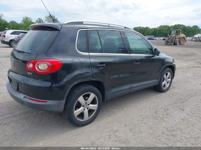 2010 Volkswagen Tiguan Wolfsburg Edition მანქანა იყიდება აუქციონზე, vin: WVGAV7AX8AW525585, აუქციონის ნომერი: 45120552
