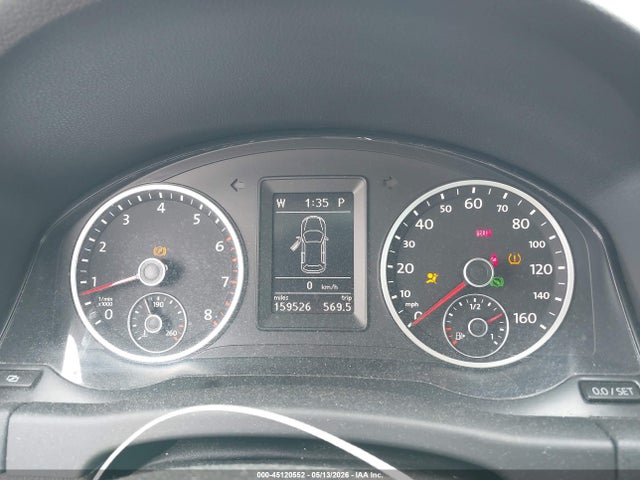 2010 Volkswagen Tiguan Wolfsburg Edition მანქანა იყიდება აუქციონზე, vin: WVGAV7AX8AW525585, აუქციონის ნომერი: 45120552