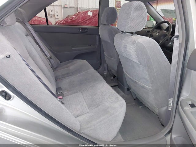 2002 Toyota Camry Le მანქანა იყიდება აუქციონზე, vin: JTDBE32K220135221, აუქციონის ნომერი: 45120588