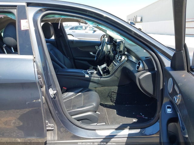 45120616 :رقم المزاد ، 55SWF4JB8GU128710 vin ، 2016 Mercedes-benz C 300 مزاد بيع