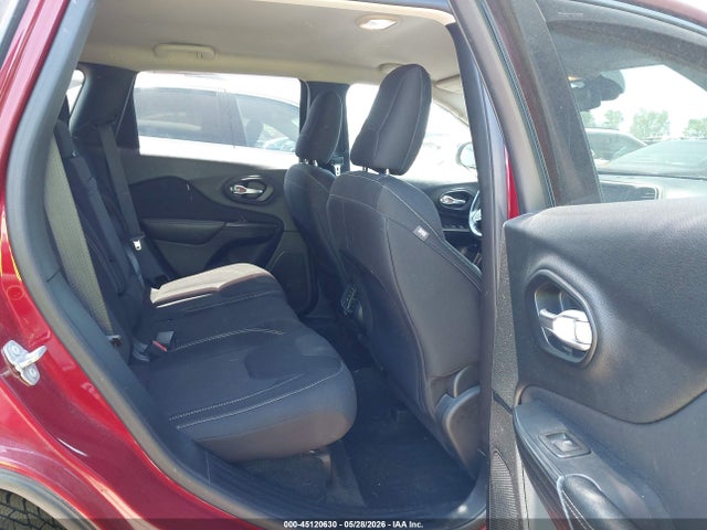 2015 Jeep Cherokee Latitude მანქანა იყიდება აუქციონზე, vin: 1C4PJMCBXFW749135, აუქციონის ნომერი: 45120630