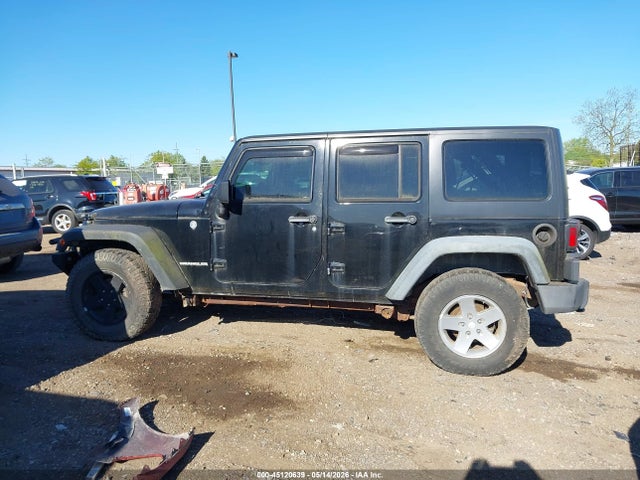45120639 :رقم المزاد ، 1C4HJWDG2CL160457 vin ، 2012 Jeep Wrangler Unlimited Sport مزاد بيع