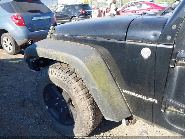 45120639 :رقم المزاد ، 1C4HJWDG2CL160457 vin ، 2012 Jeep Wrangler Unlimited Sport مزاد بيع