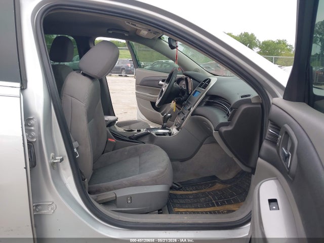 45120658 :رقم المزاد ، 1G11B5SL6EU142719 vin ، 2014 Chevrolet Malibu 1ls مزاد بيع