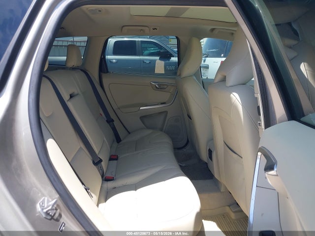 2015 Volvo Xc60 T5 Premier მანქანა იყიდება აუქციონზე, vin: YV440MDK0F2678598, აუქციონის ნომერი: 45120673