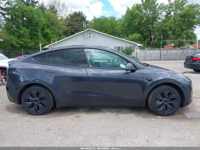 45120713 :رقم المزاد ، 7SAYGDEDXRF185628 vin ، 2024 Tesla Model Y Long Range Single Motor Rear-wheel Drive/rwd مزاد بيع