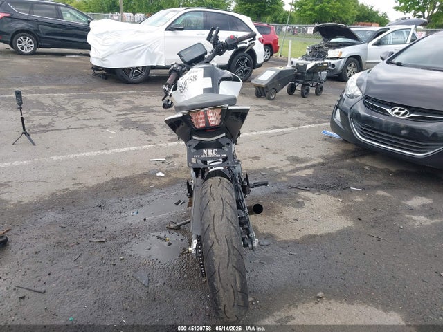KTM 390 Duke 2022 MD2JPJ401NC234583 Image 6