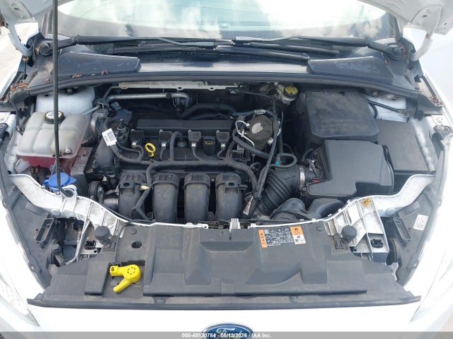 1FADP3K25FL307187 Ford FOCUS SE