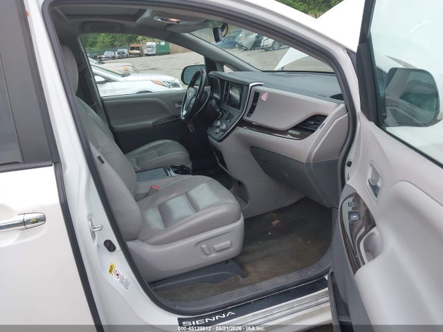Aukcja sprzedaży 2017 Toyota Sienna Limited 7 Passenger/limited Premium 7 Passenger/xle 7 Passenger/xle 8 Passenger, vin: 5TDYZ3DC3HS792362, numer aukcji: 45120812
