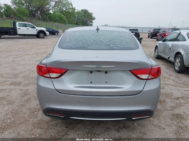 Chrysler 200 C 2015 1C3CCCEG7FN542837 Image 17